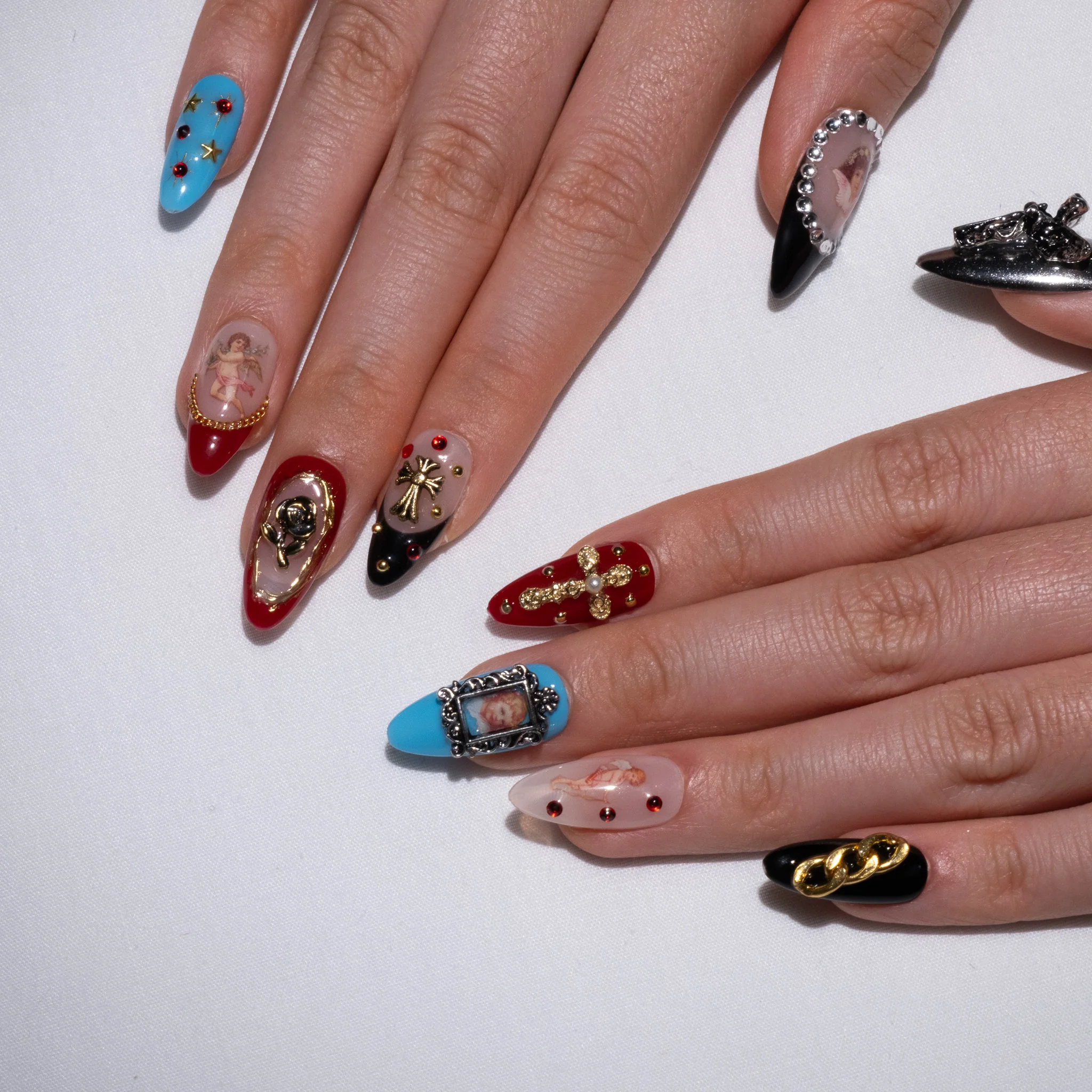Thumbnail 4